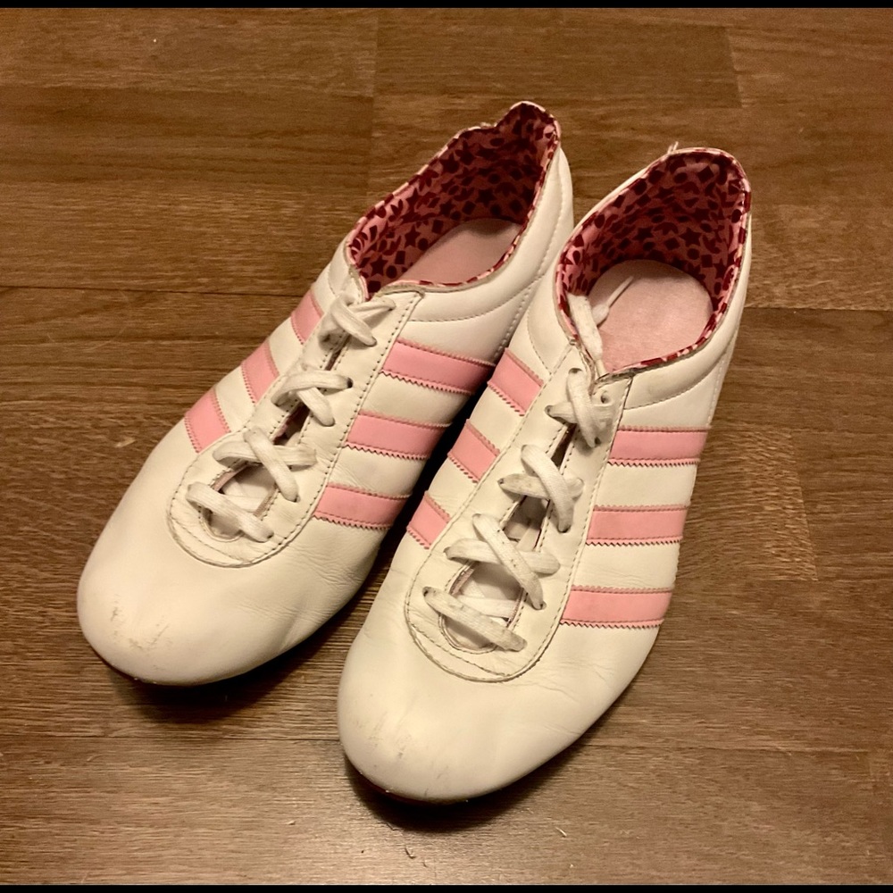 Adidas Ipako runners - size 8.5